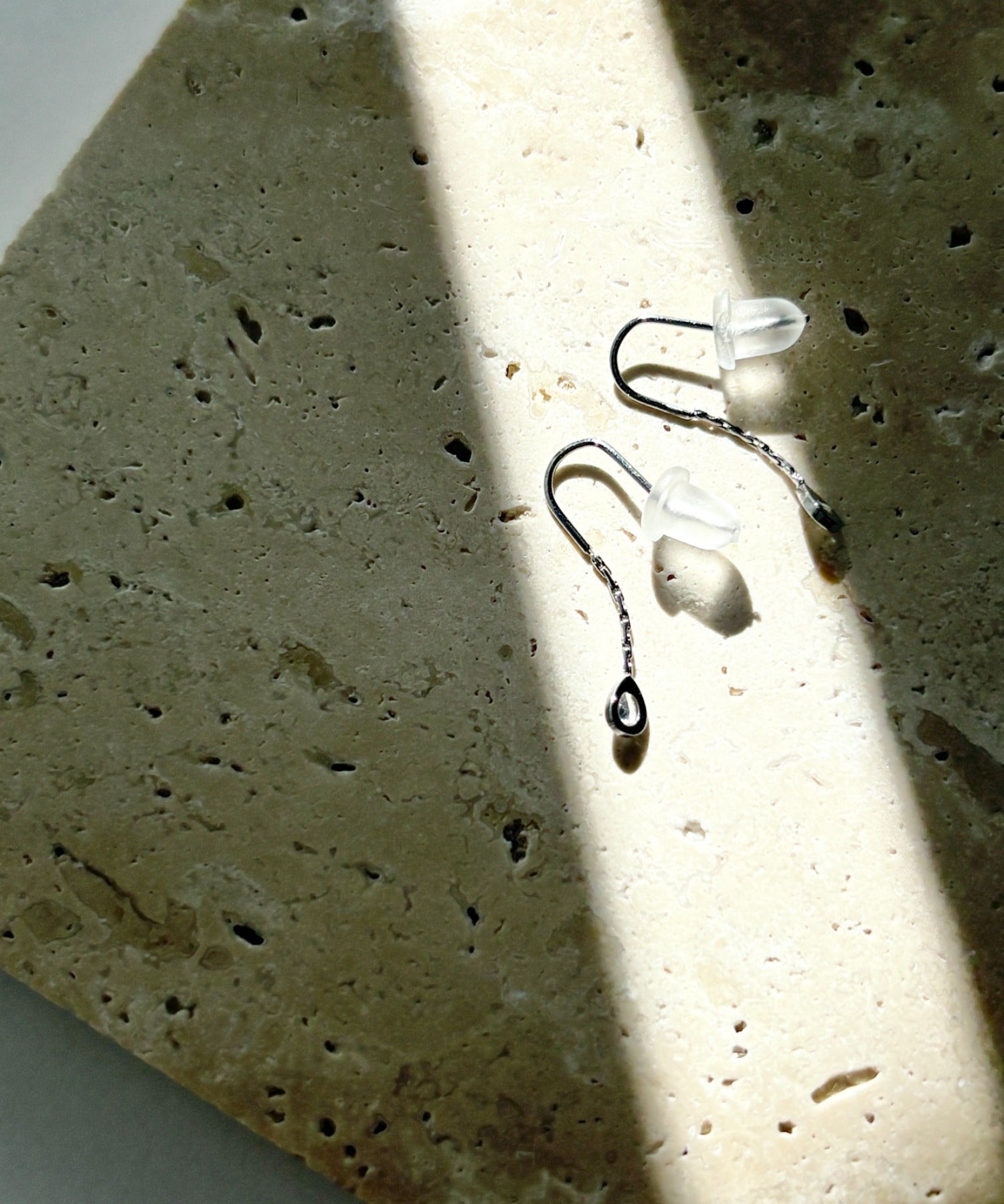 ciite' シーテ ピアス（両耳用） 【金属アレルギー対応】シズクデザインピアス（両耳用） サージカルステンレス