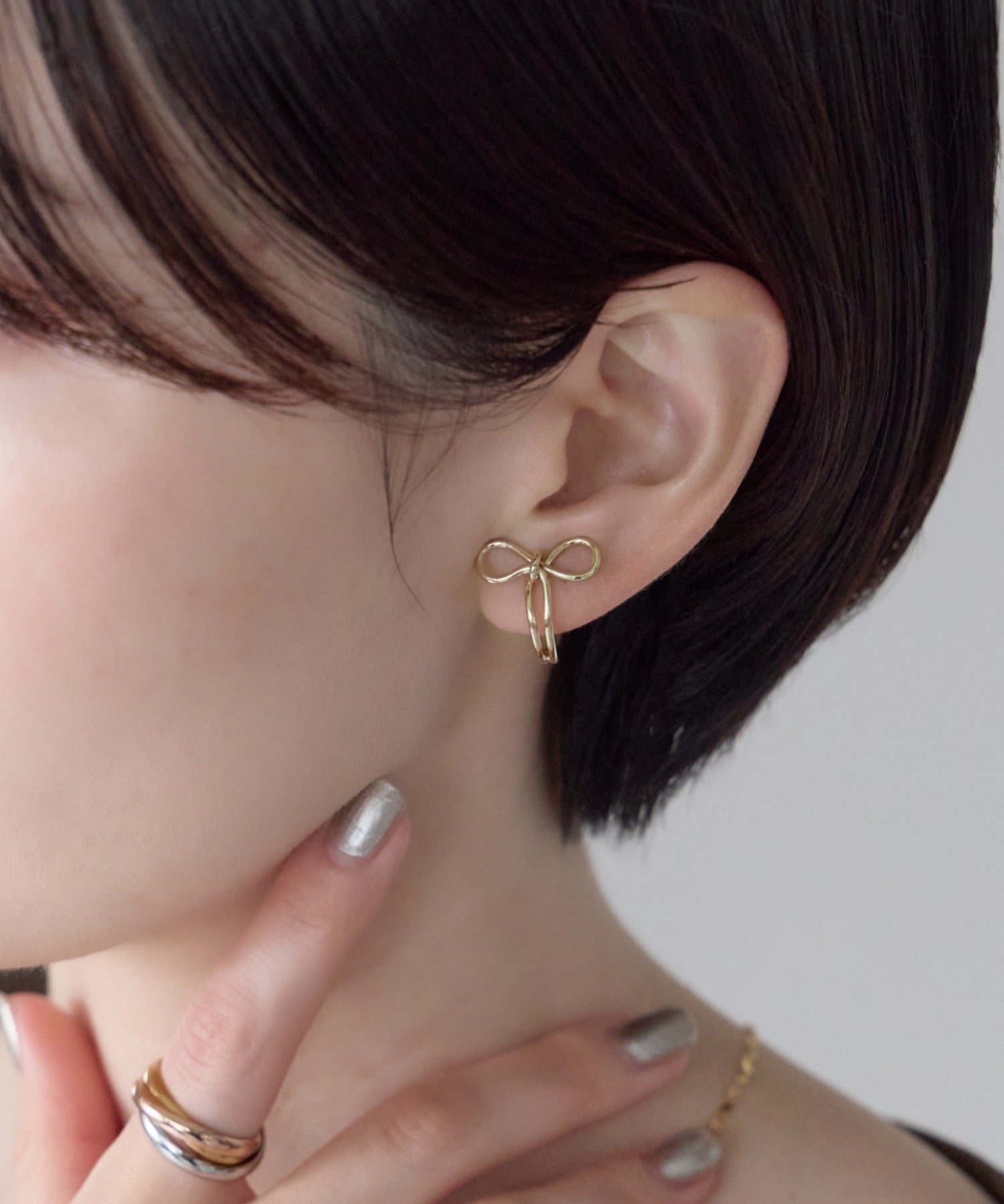 ciite' シーテ イヤリング シリコン付 リボンデザイン イヤリング