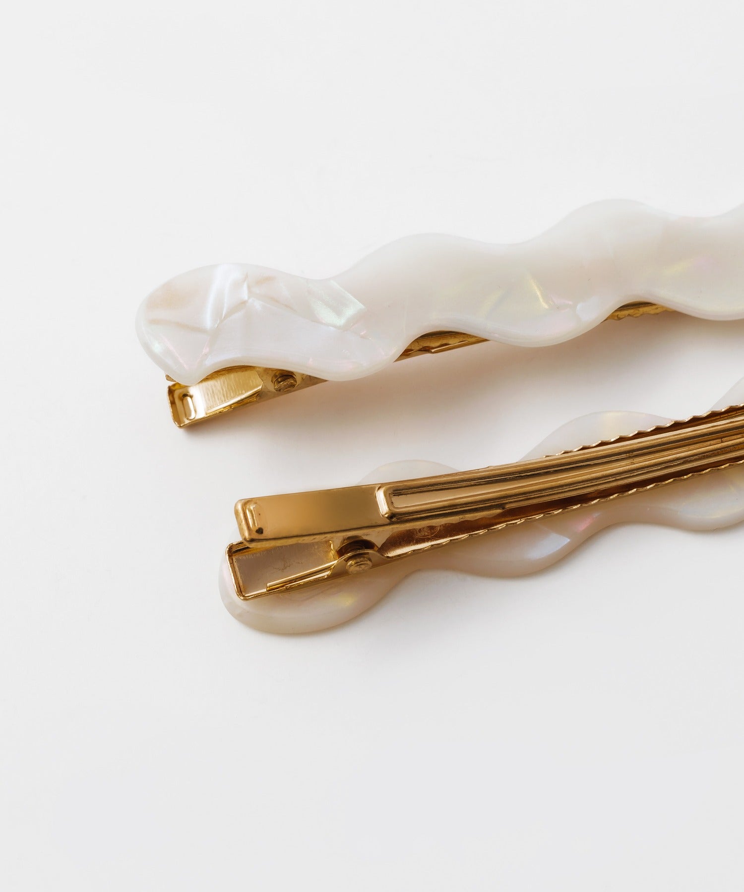 ciite' シーテ ヘアアクセサリー ウェーブデザインヘアピン 2個セット