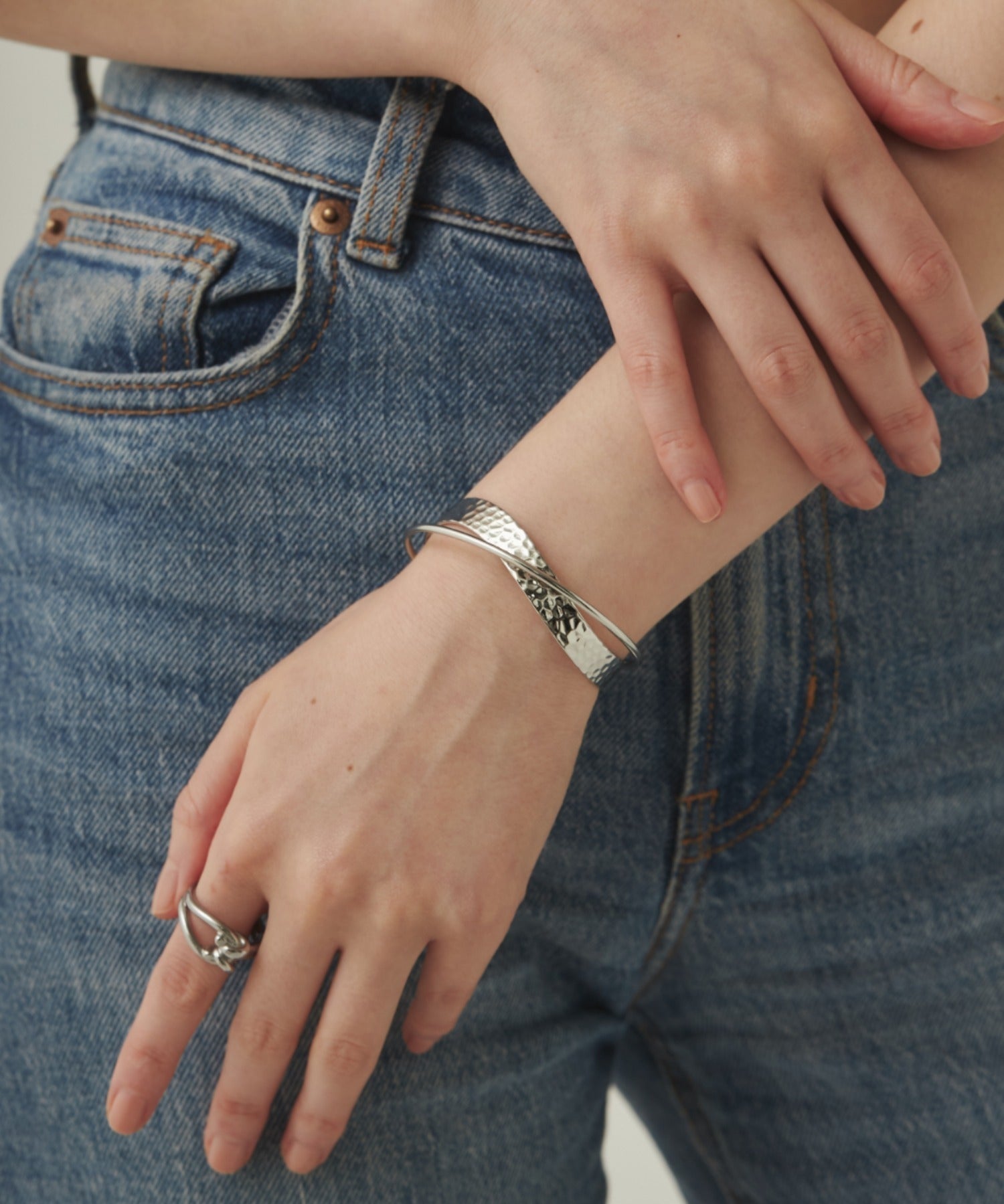 ciite' シーテ ブレスレット カーブ バングル