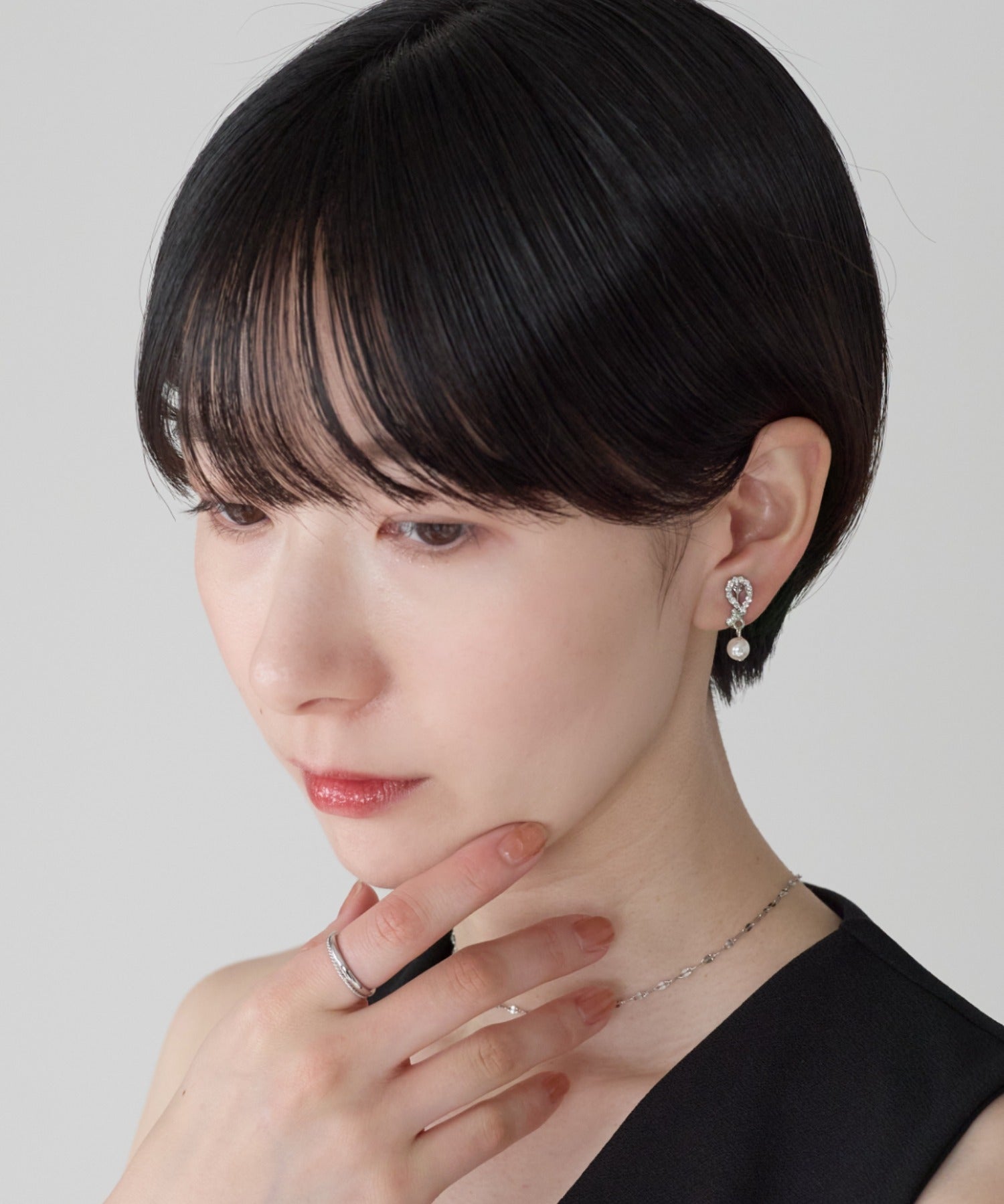 ciite' シーテ イヤリング シリコン付 デザインパールビジュー イヤリング