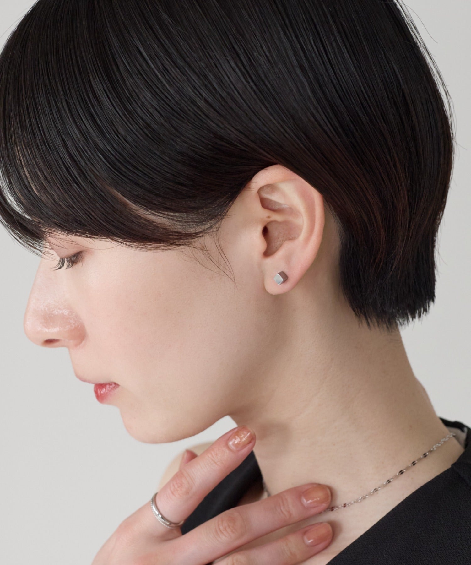 ciite' シーテ ピアス（両耳用） 【金属アレルギー対応】シンプルスクエア ピアス