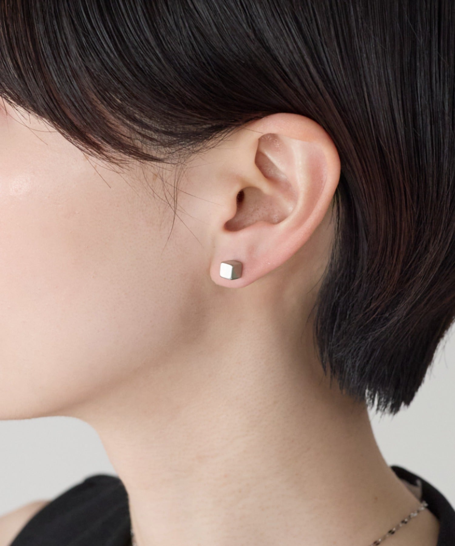 ciite' シーテ ピアス（両耳用） 【金属アレルギー対応】シンプルスクエア ピアス