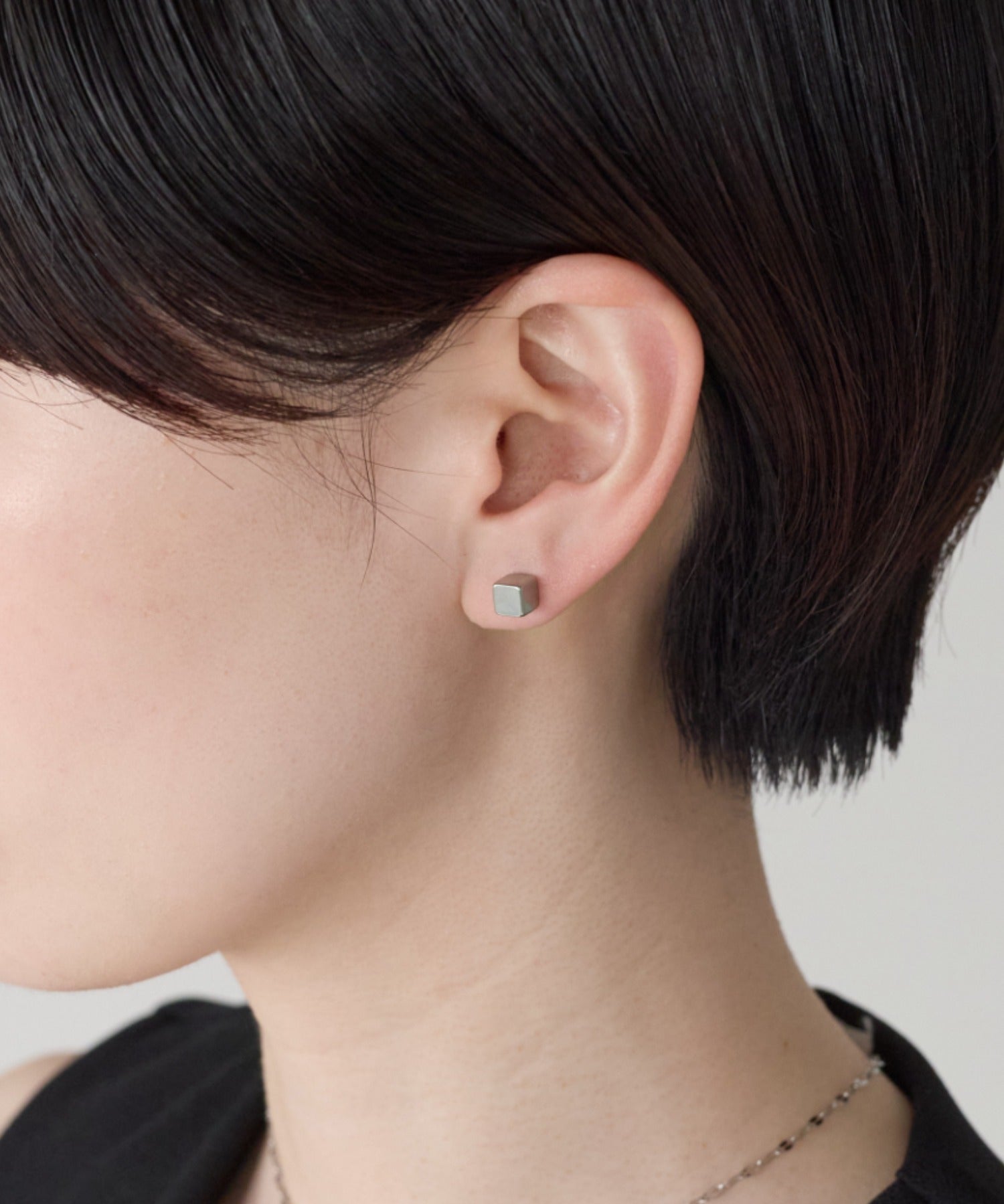 ciite' シーテ ピアス（両耳用） 【金属アレルギー対応】シンプルスクエア ピアス