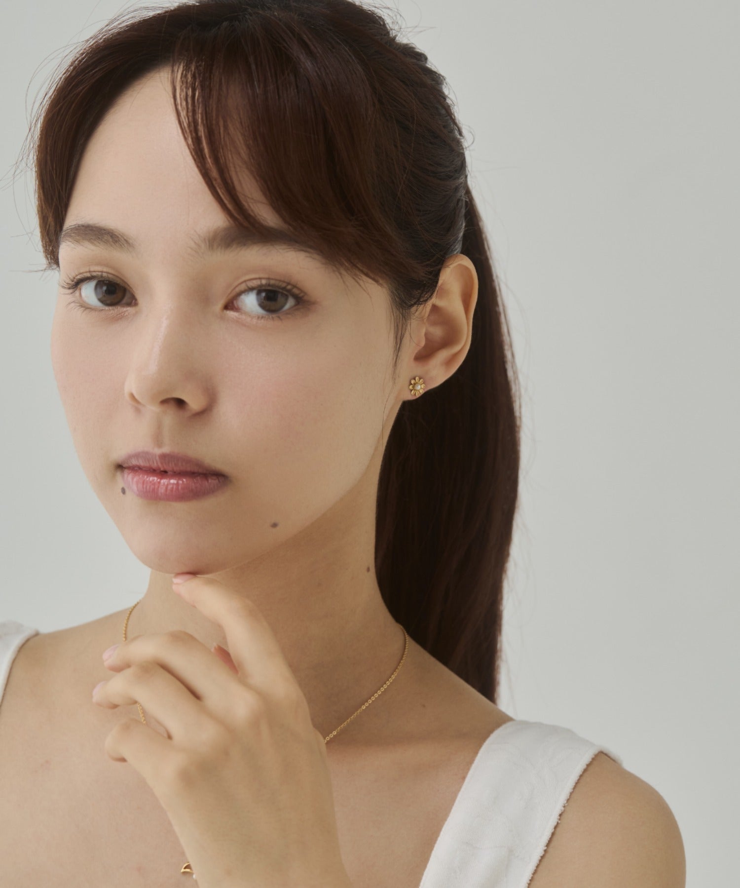 ciite' シーテ ピアス（両耳用） 【 金属アレルギー対応 】 ミニフラワー パールピアス サージカルステンレス（両耳用）