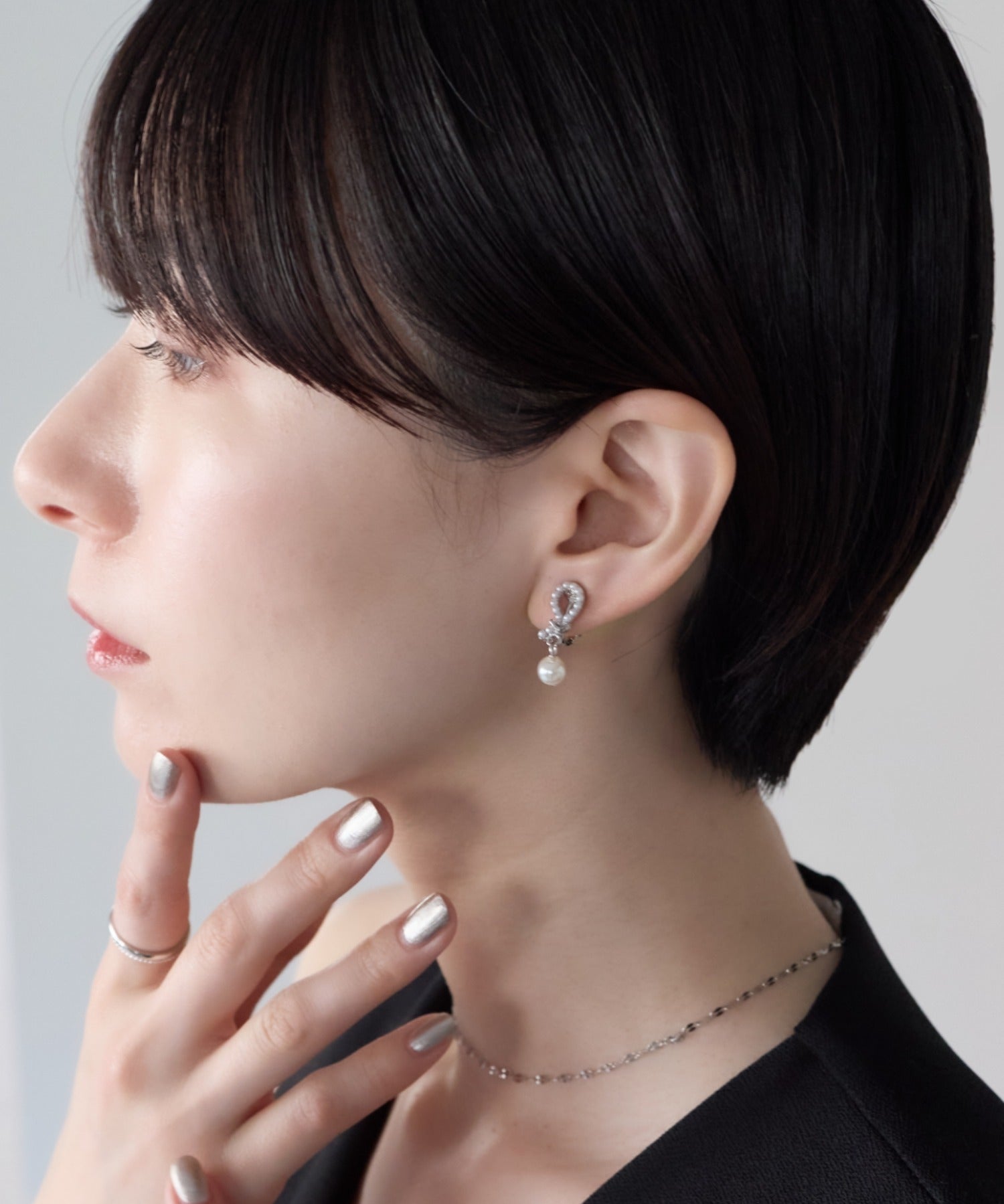 ciite' シーテ イヤリング シリコン付 デザインビジュー パールイヤリング