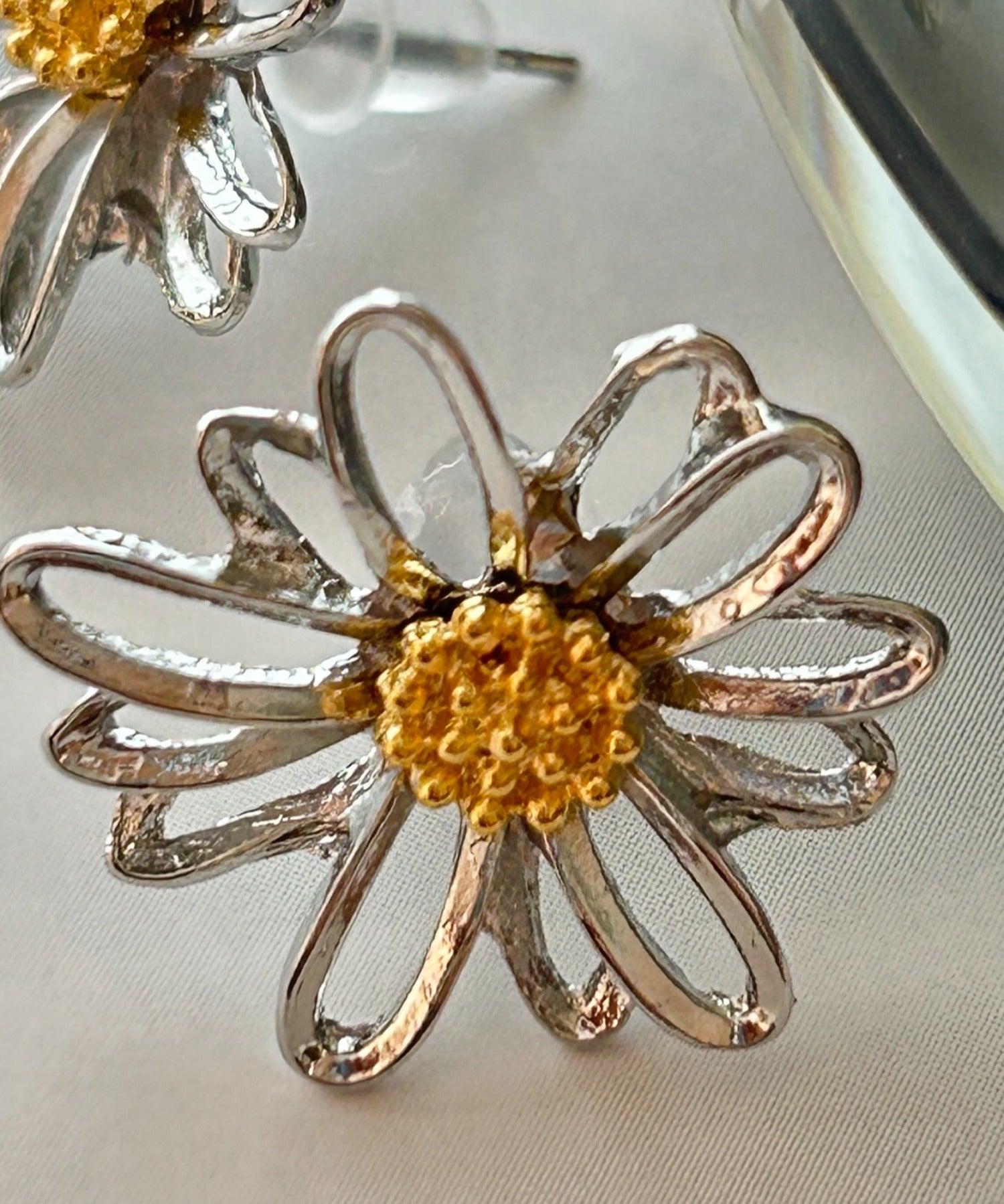 ciite' シーテ ピアス（両耳用） デイジーフルール ピアス