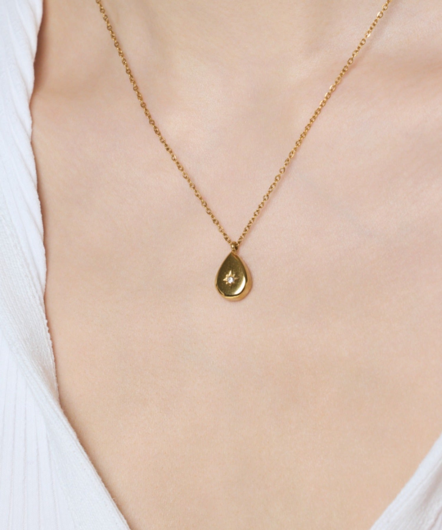 ciite' シーテ ネックレス 【 金属アレルギー対応 】 シズクビジューネックレス サージカルステンレス