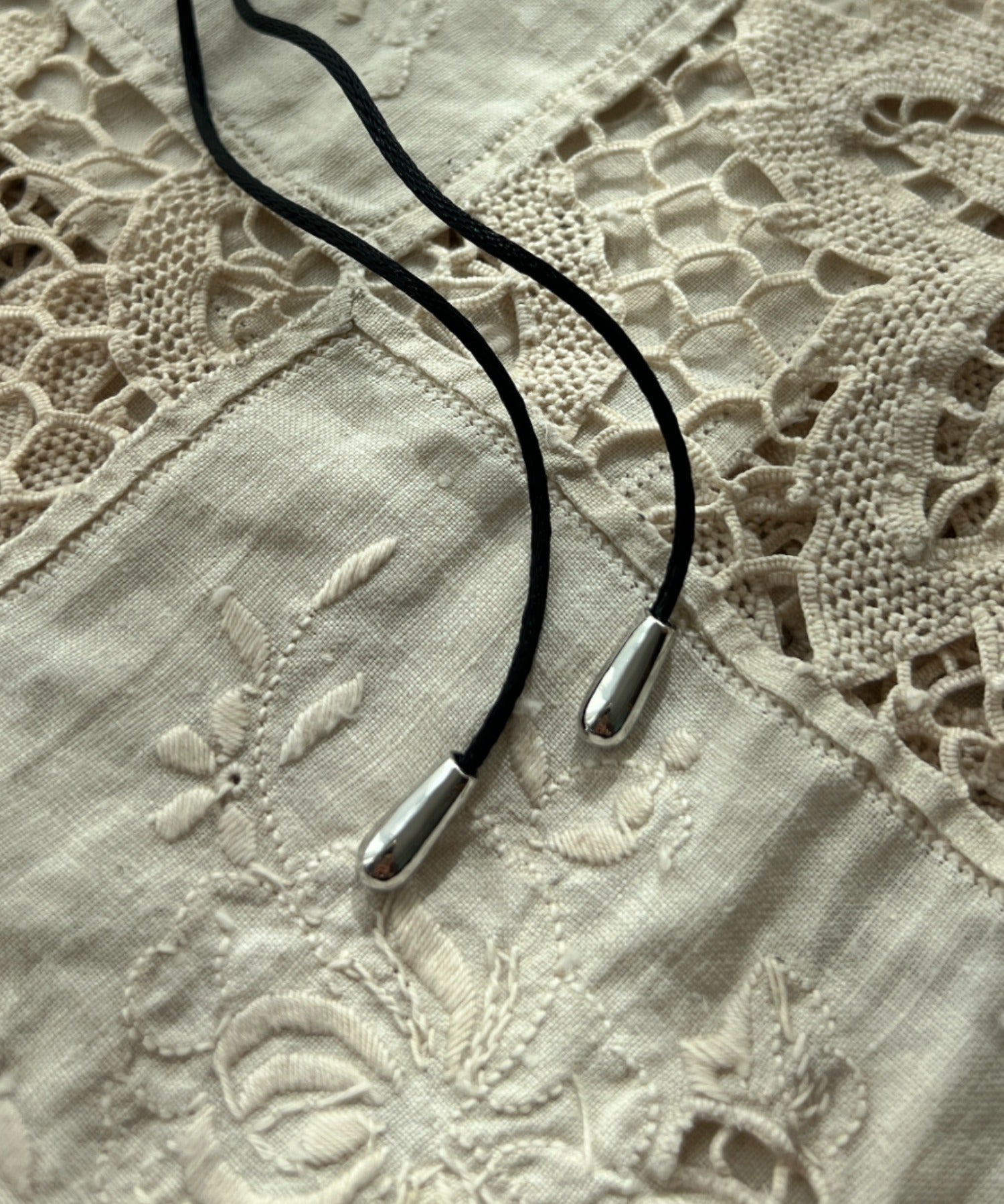 ciite' シーテ チョーカー シンプルコードチョーカー