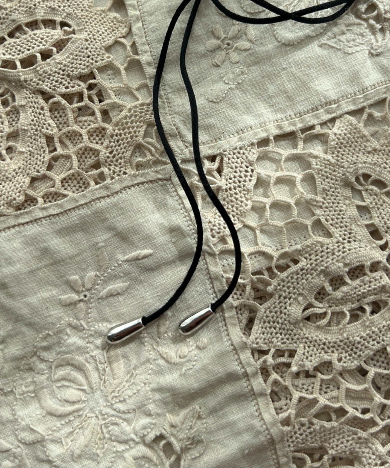 ciite' シーテ チョーカー シンプルコードチョーカー