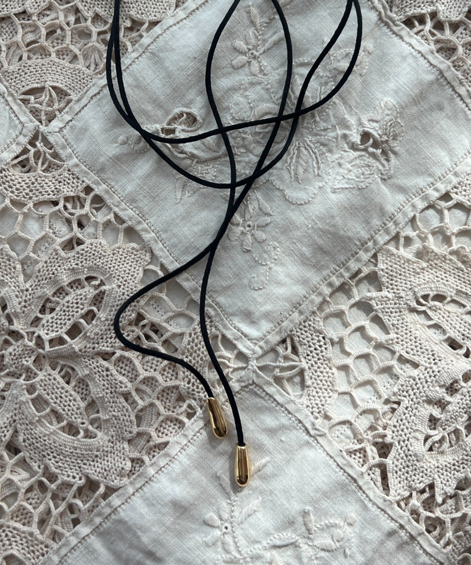 ciite' シーテ チョーカー シンプルコードチョーカー