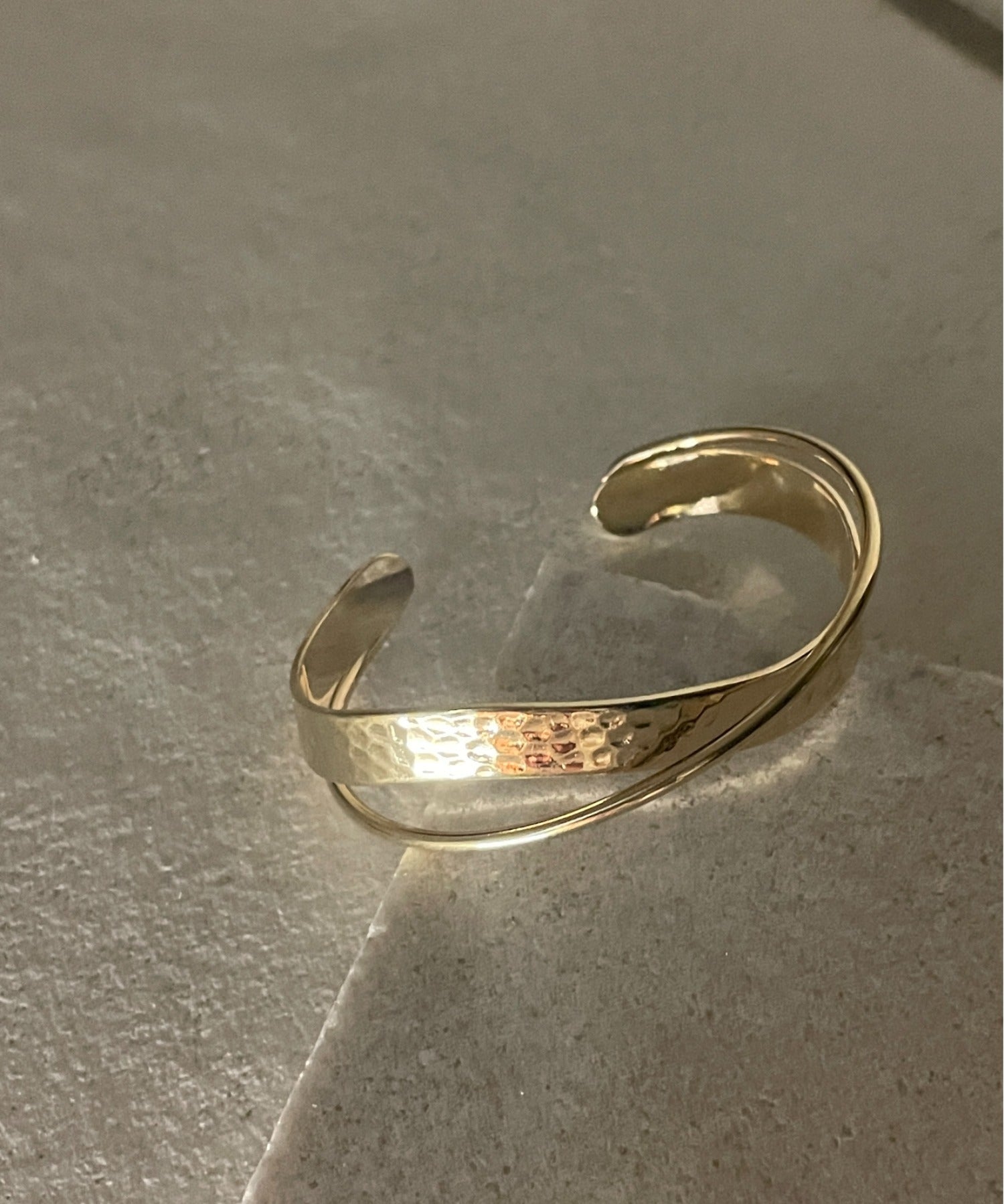 ciite' シーテ ブレスレット カーブ バングル