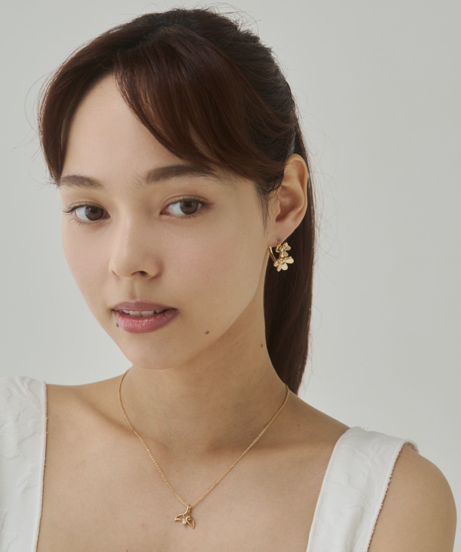 ciite' シーテ ピアス（両耳用） フラワービジュー フープピアス（両耳用）