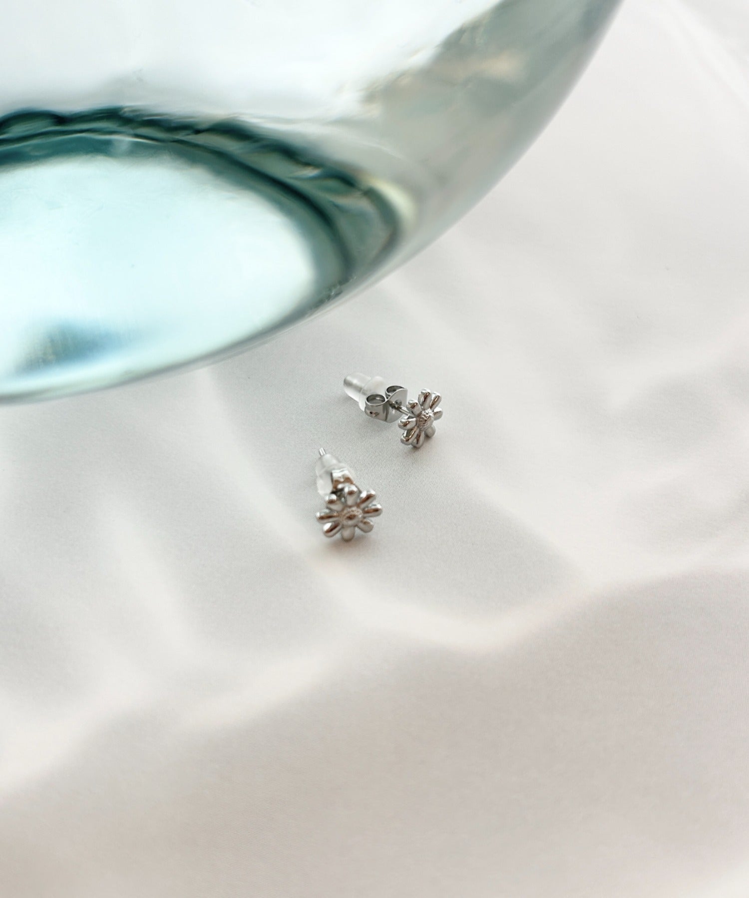 ciite' シーテ ピアス（両耳用） 【 金属アレルギー対応 】 リトル フルールピアス サージカルステンレス