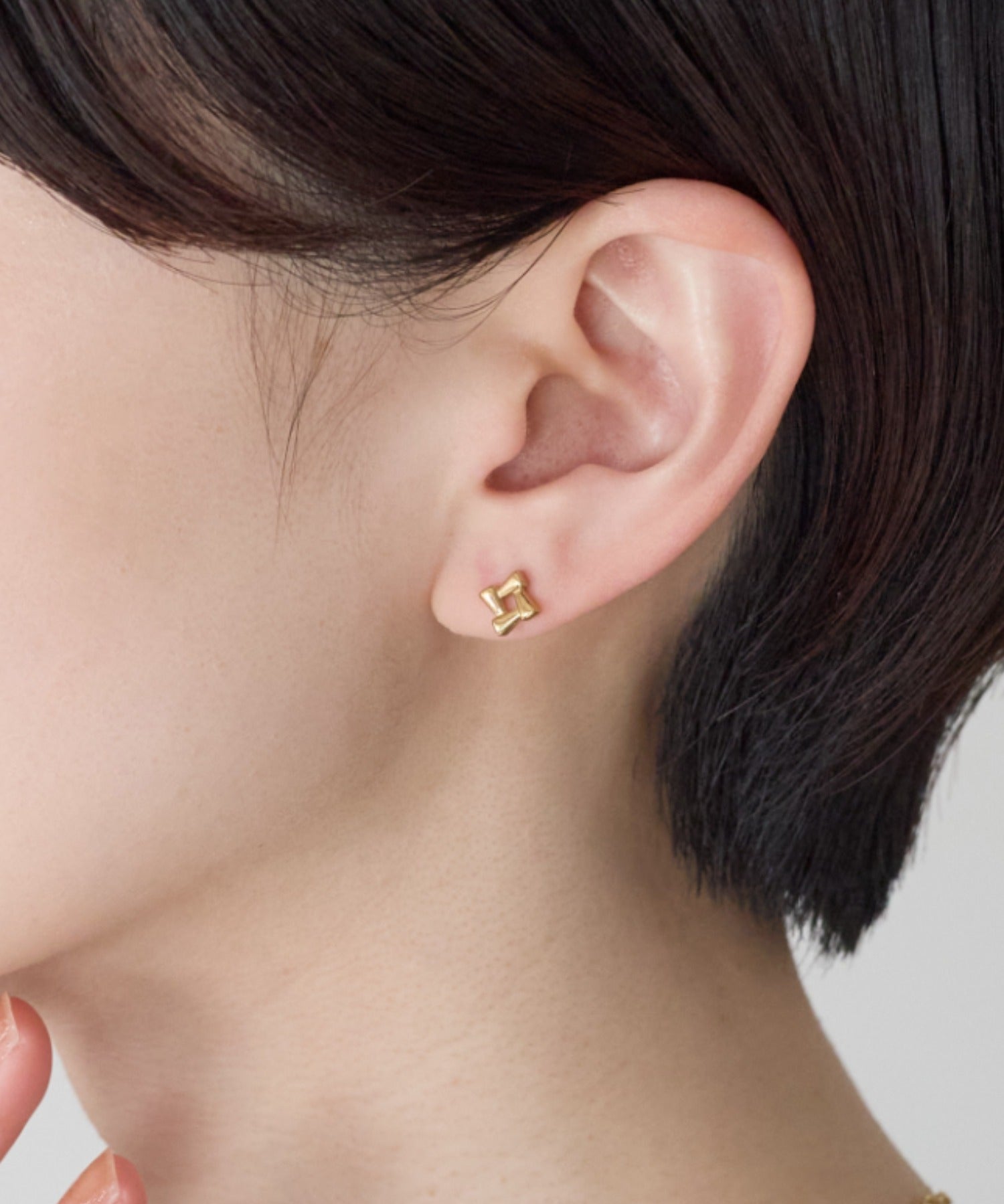 ciite' シーテ ピアス（両耳用） 【金属アレルギー対応】スクエアデザイン ピアス