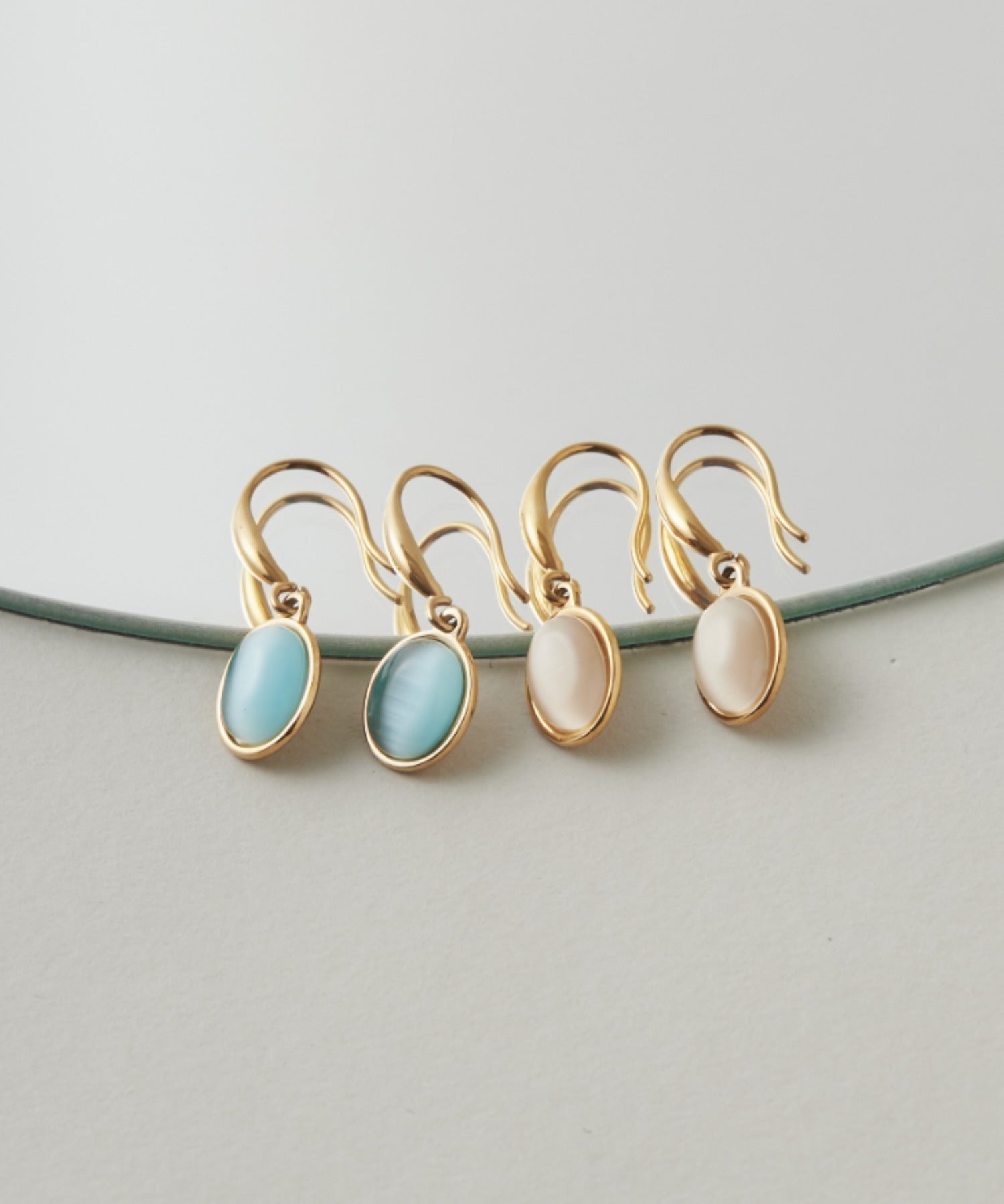 ciite' シーテ ピアス（両耳用） 【 金属アレルギー対応 】 オーバルストーン フックピアス サージカルステンレス (両耳用)