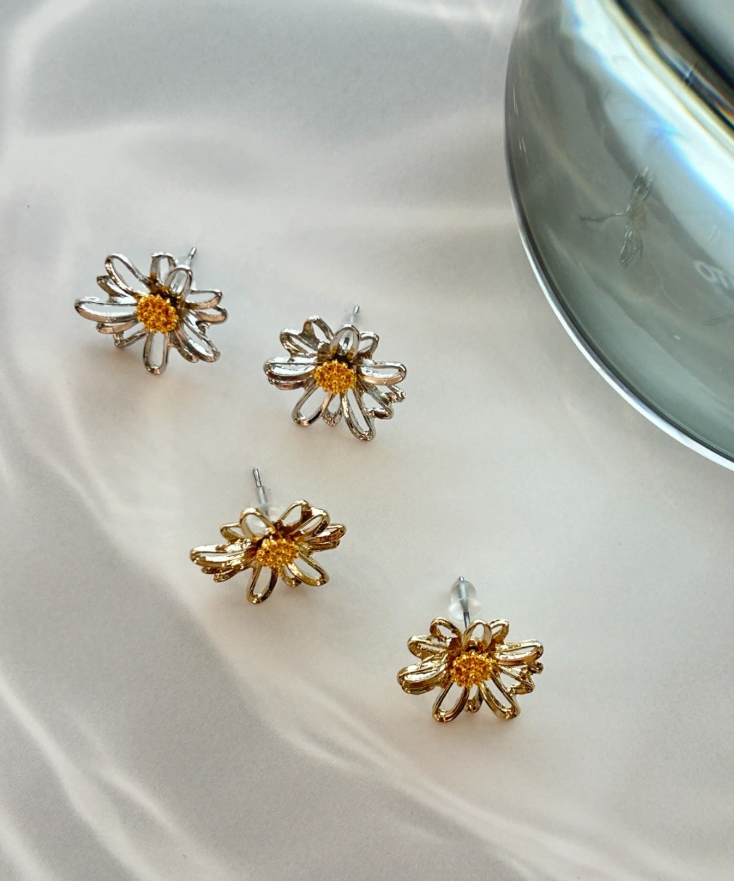 ciite' シーテ ピアス（両耳用） デイジーフルール ピアス