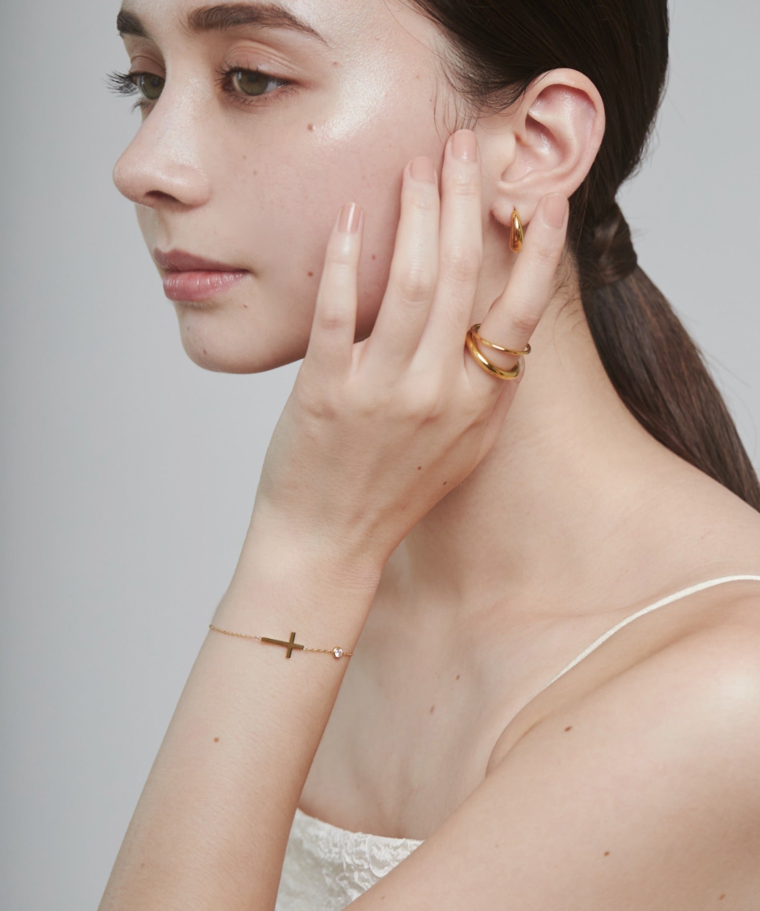 ciite' シーテ ブレスレット 【 金属アレルギー対応 】 クロスビジューブレスレット サージカルステンレス