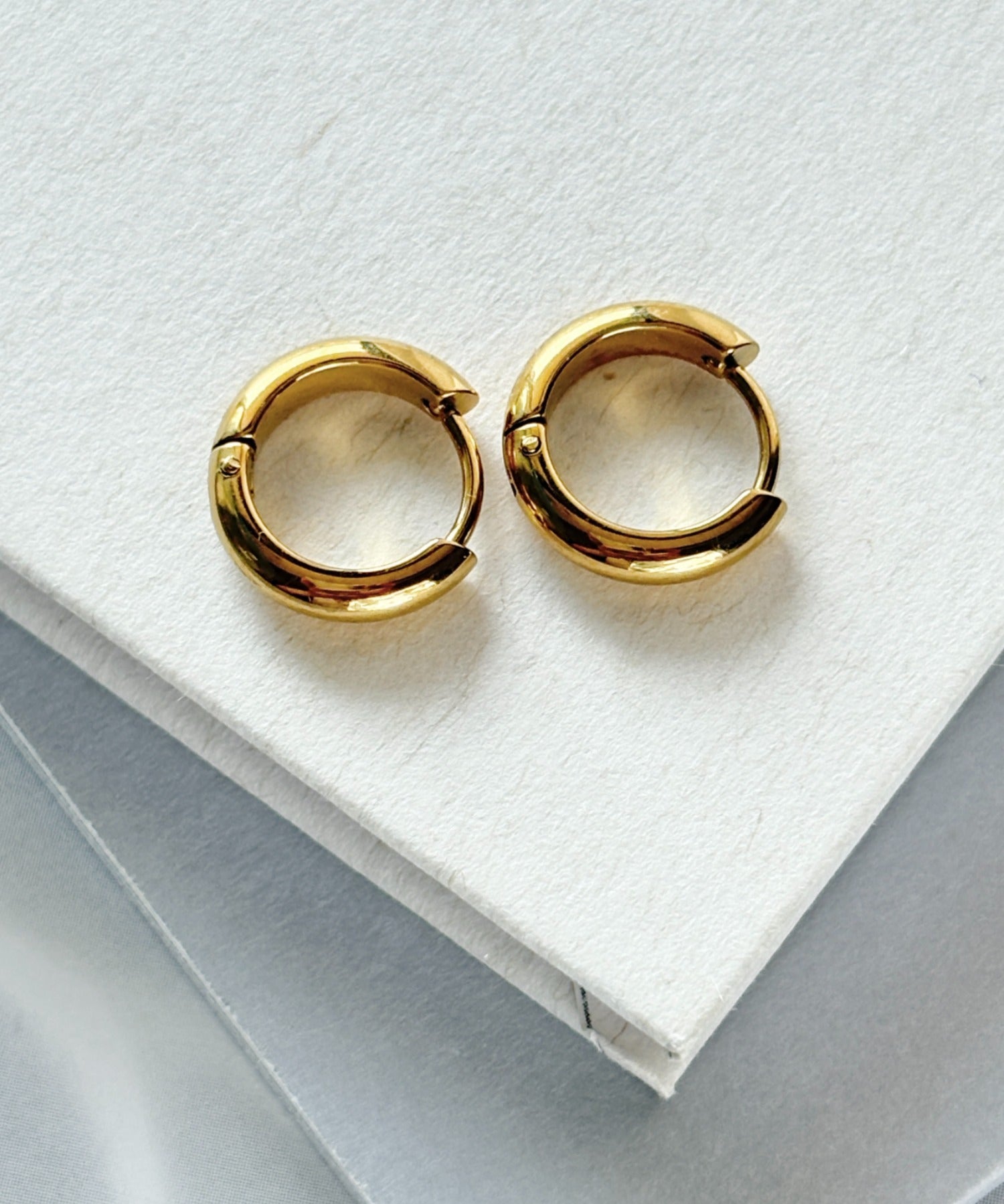 ciite' シーテ ピアス（両耳用） 【 金属アレルギー対応 】 4サイズ展開 シンプルフープピアス サージカルステンレス（両耳用）