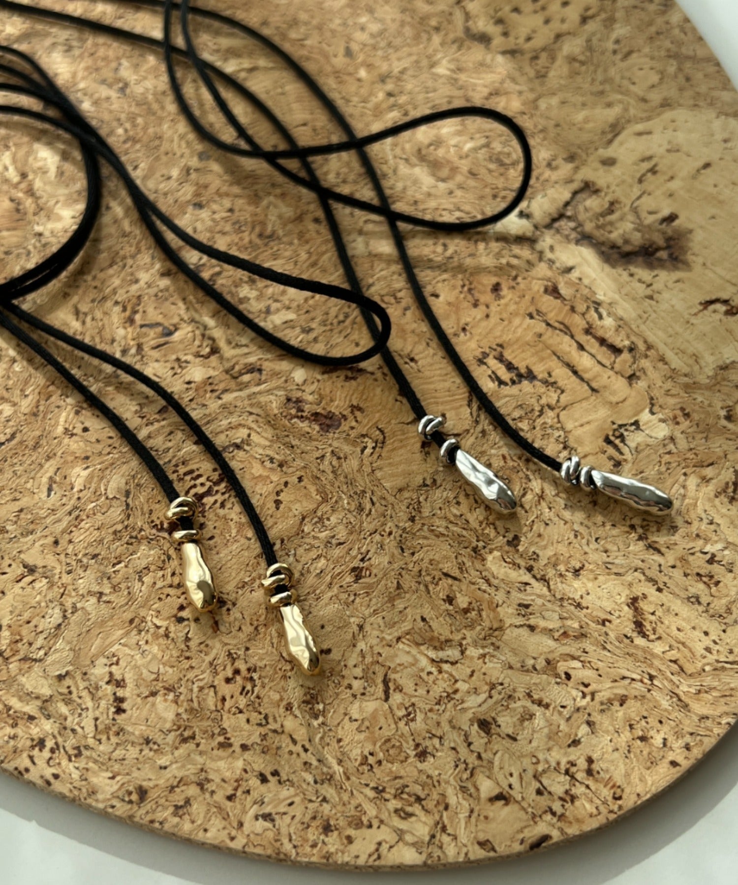 ciite' シーテ チョーカー シンプルコードチョーカー