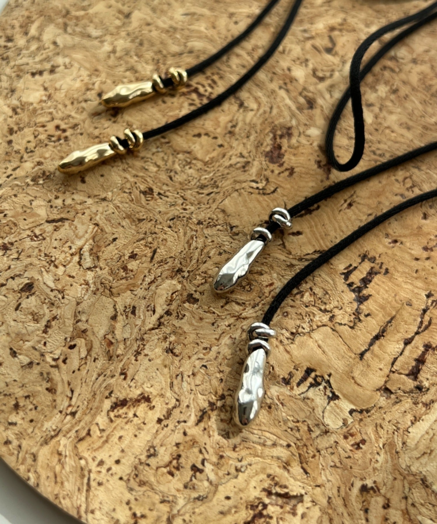 ciite' シーテ チョーカー シンプルコードチョーカー