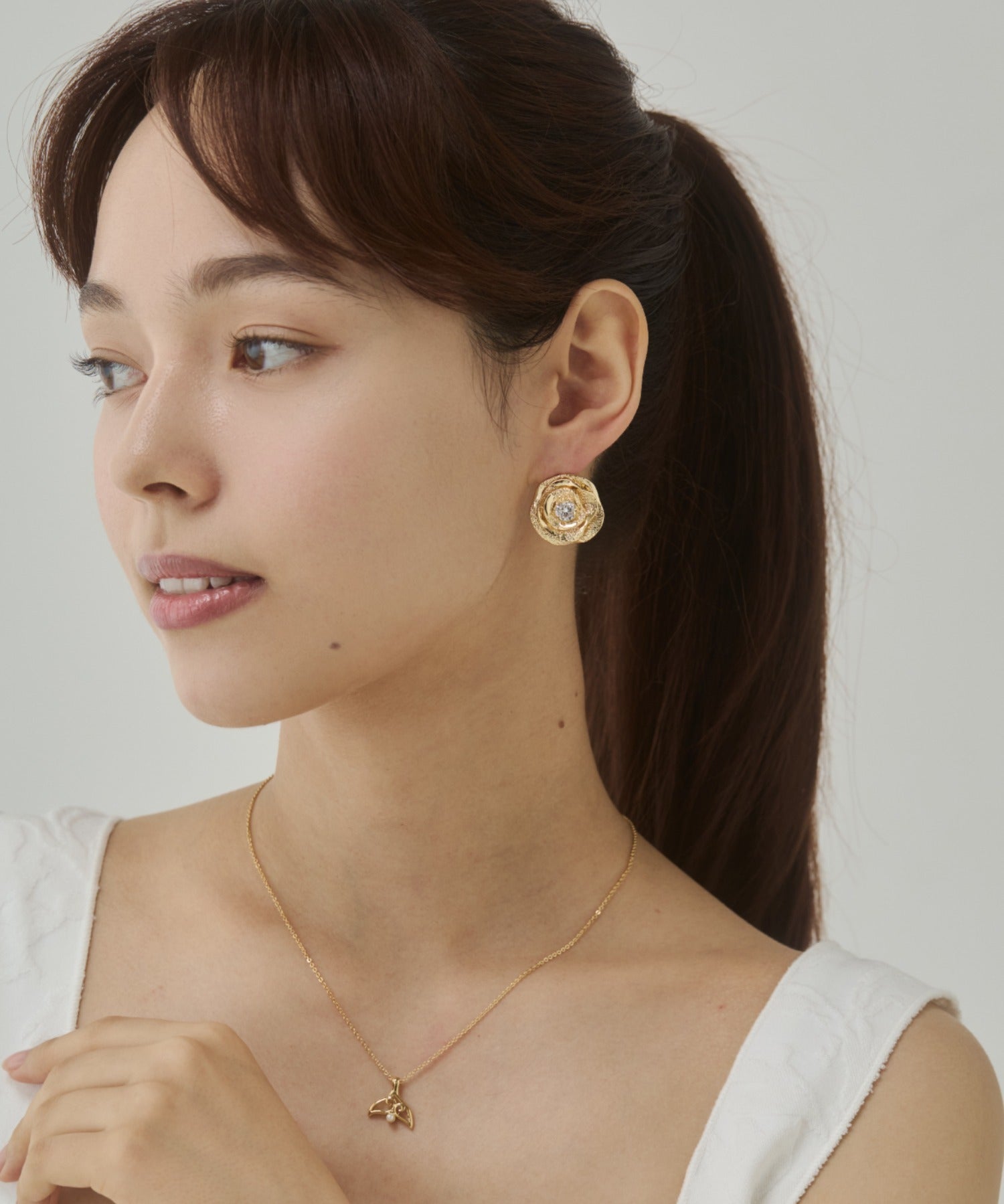 ciite' シーテ ピアス（両耳用） フラワービジューピアス（両耳用）