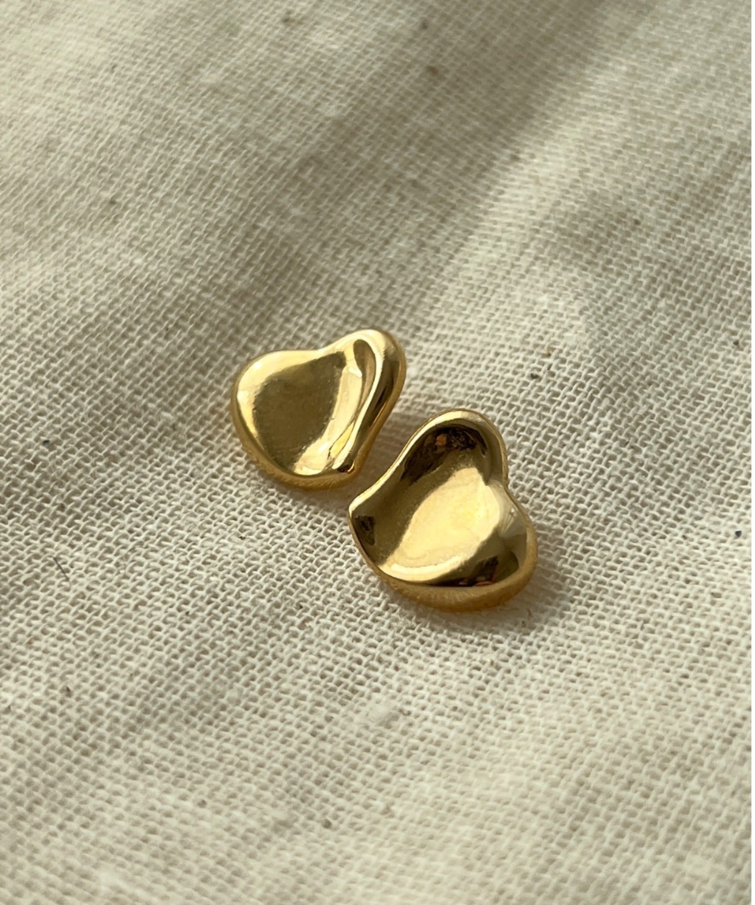 ciite' シーテ ピアス（両耳用） ニュアンスハートピアス (両耳用)