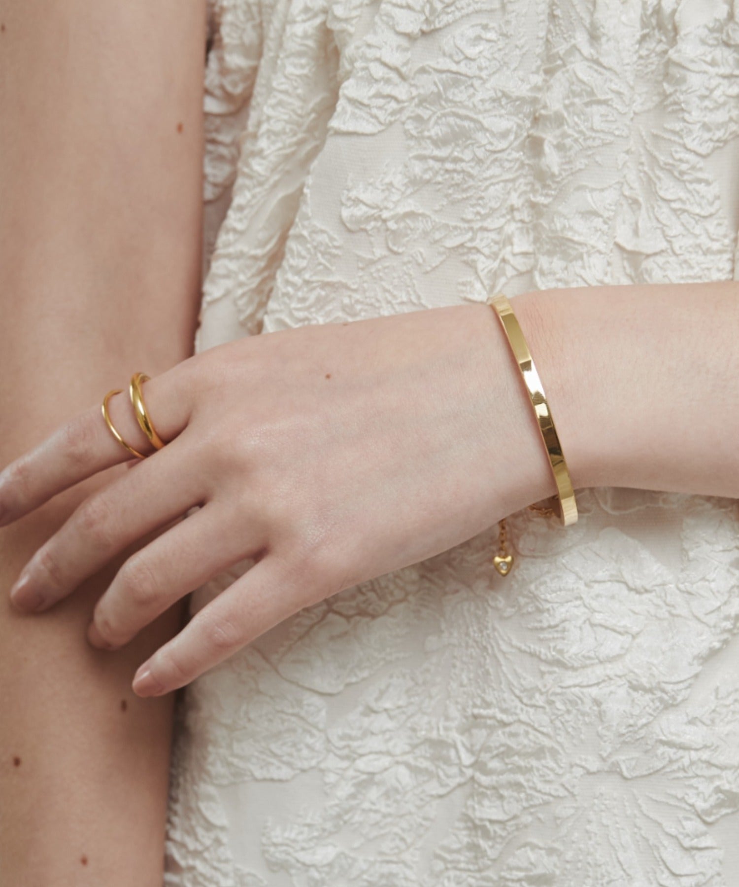 ciite' シーテ ブレスレット 【 金属アレルギー対応 】 ハートビジュー シンプルブレスレット / バングル サージカルステンレス