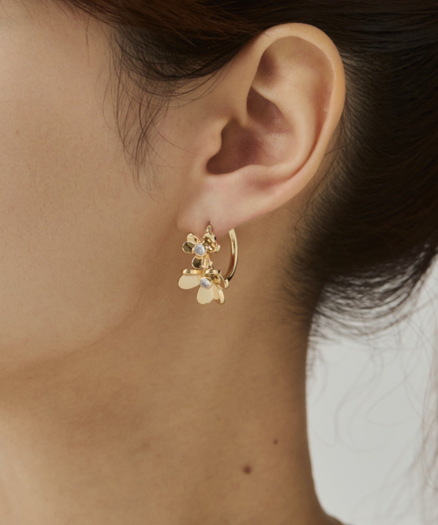 ciite' シーテ ピアス（両耳用） フラワービジュー フープピアス（両耳用）