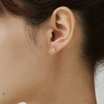 ciite' シーテ ピアス（両耳用） 【 金属アレルギー対応 】 ミニフラワー パールピアス サージカルステンレス（両耳用）