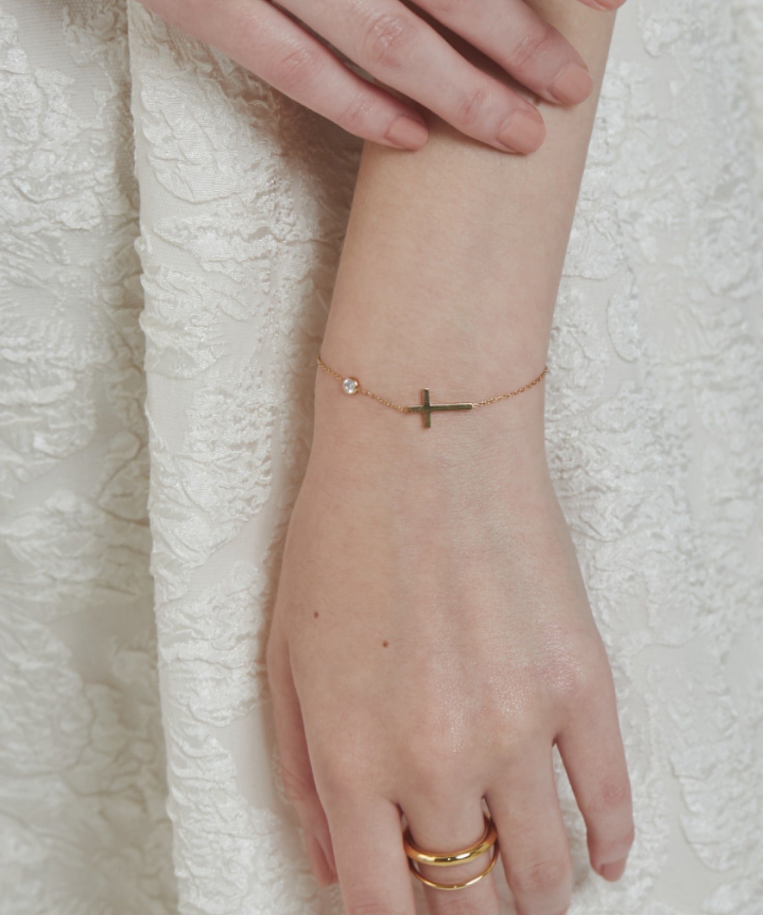 ciite' シーテ ブレスレット 【 金属アレルギー対応 】 クロスビジューブレスレット サージカルステンレス