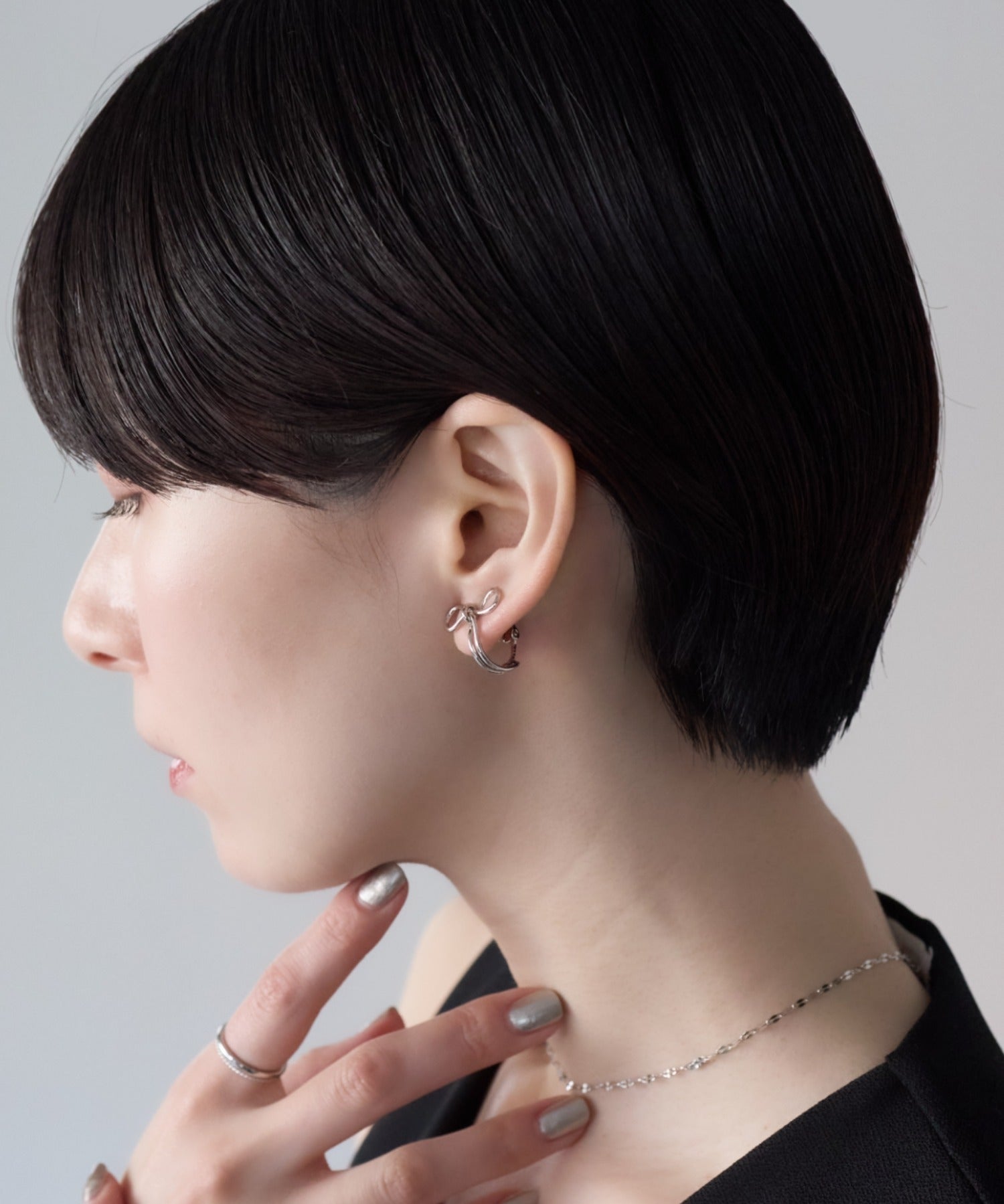 ciite' シーテ イヤリング シリコン付 リボンデザイン イヤリング