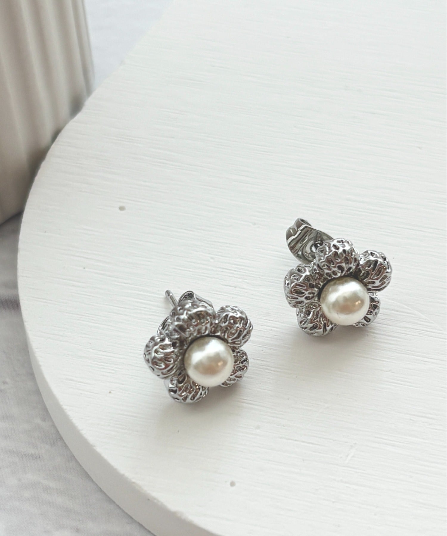ciite' シーテ ピアス（両耳用） パール フラワーピアス（両耳用）