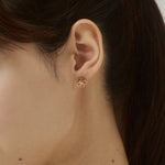 ciite' シーテ ピアス（両耳用） 【 金属アレルギー対応 】フラワービジューピアス サージカルステンレス（両耳用）