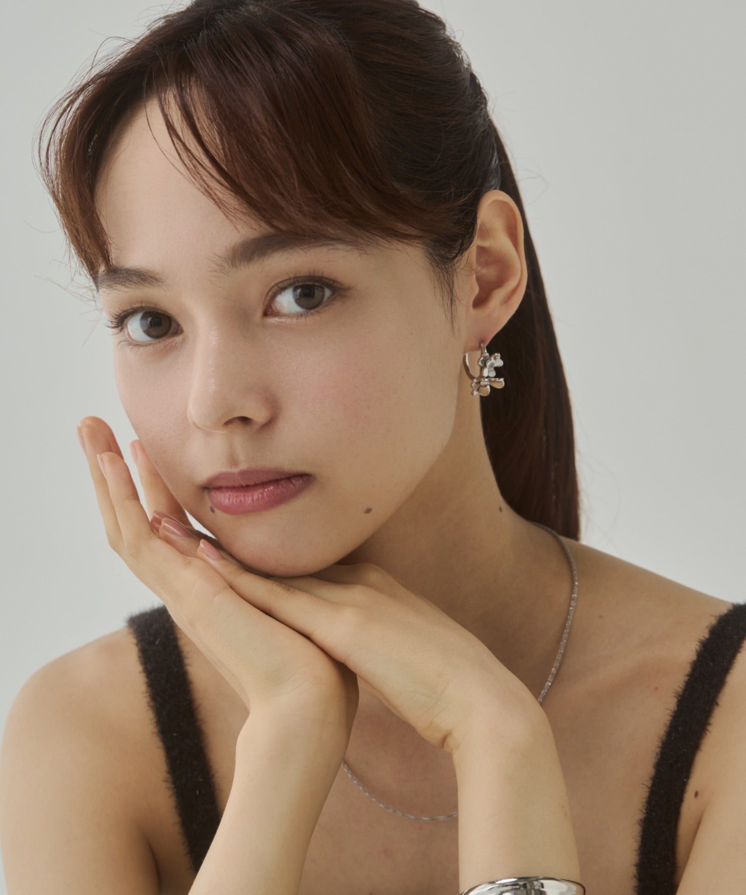 ciite' シーテ ピアス（両耳用） フラワービジュー フープピアス（両耳用）