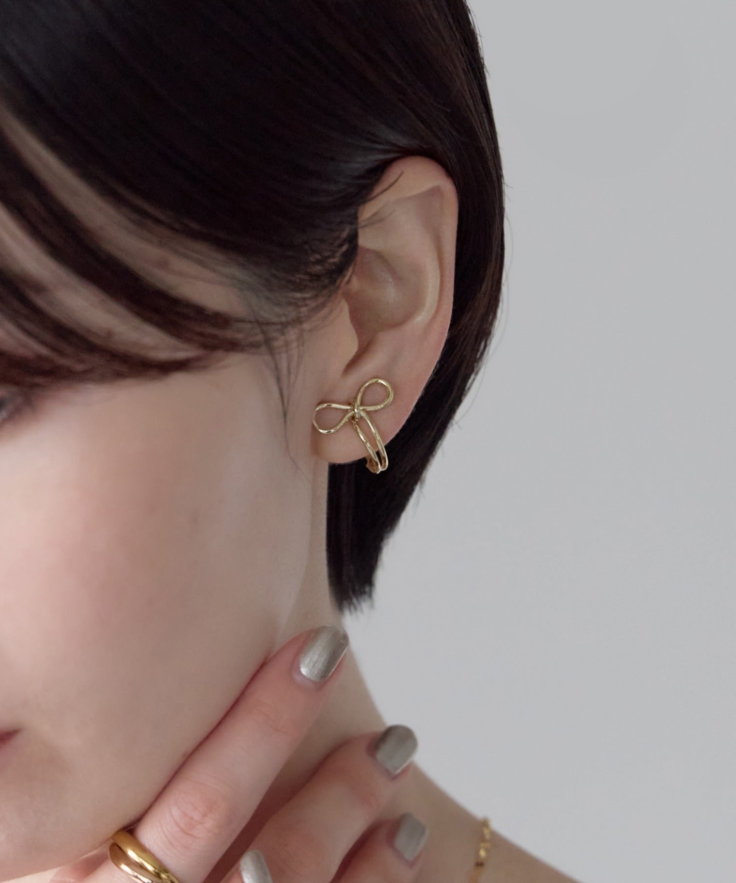 ciite' シーテ イヤリング シリコン付 リボンデザイン イヤリング