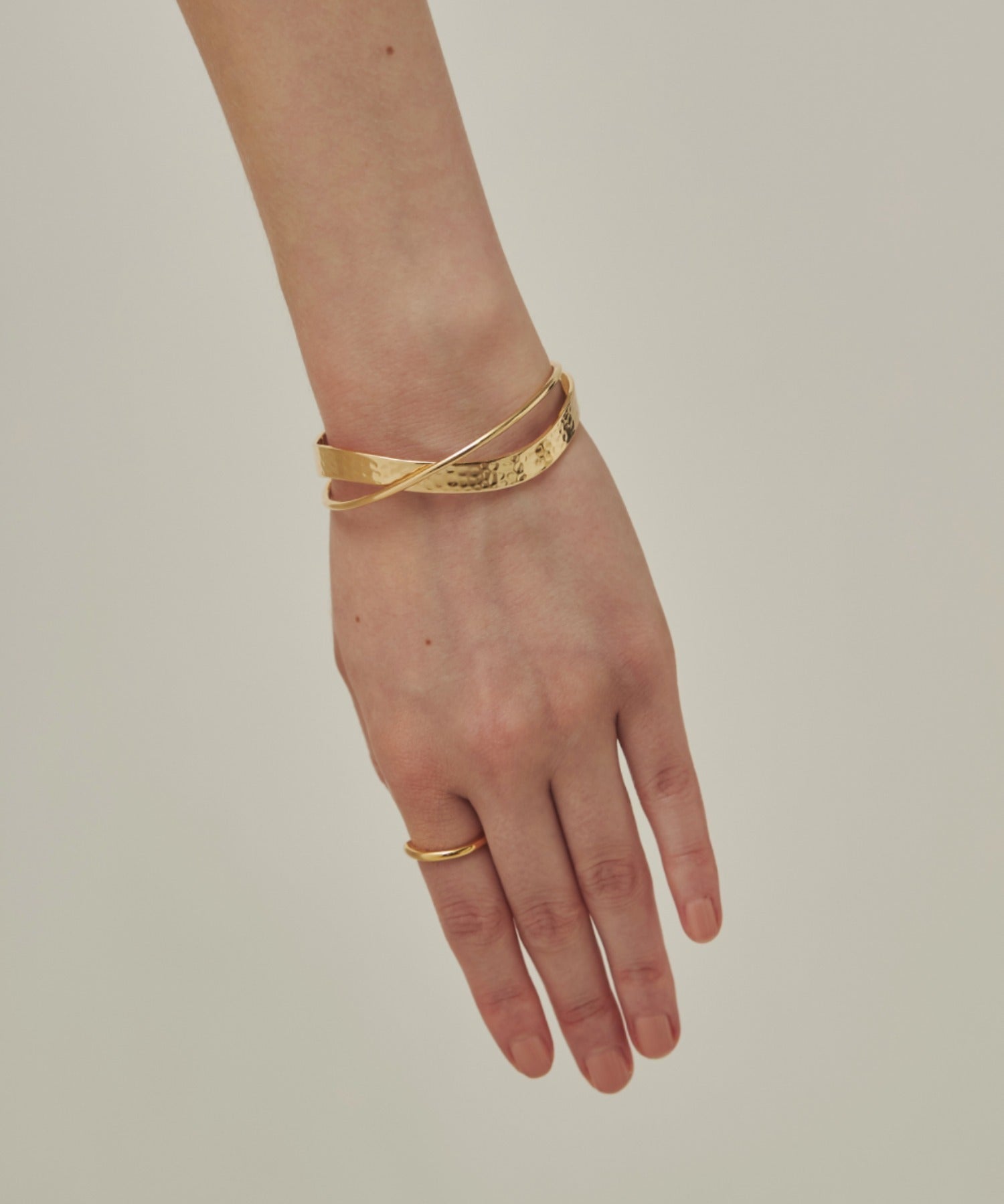 ciite' シーテ ブレスレット カーブ バングル