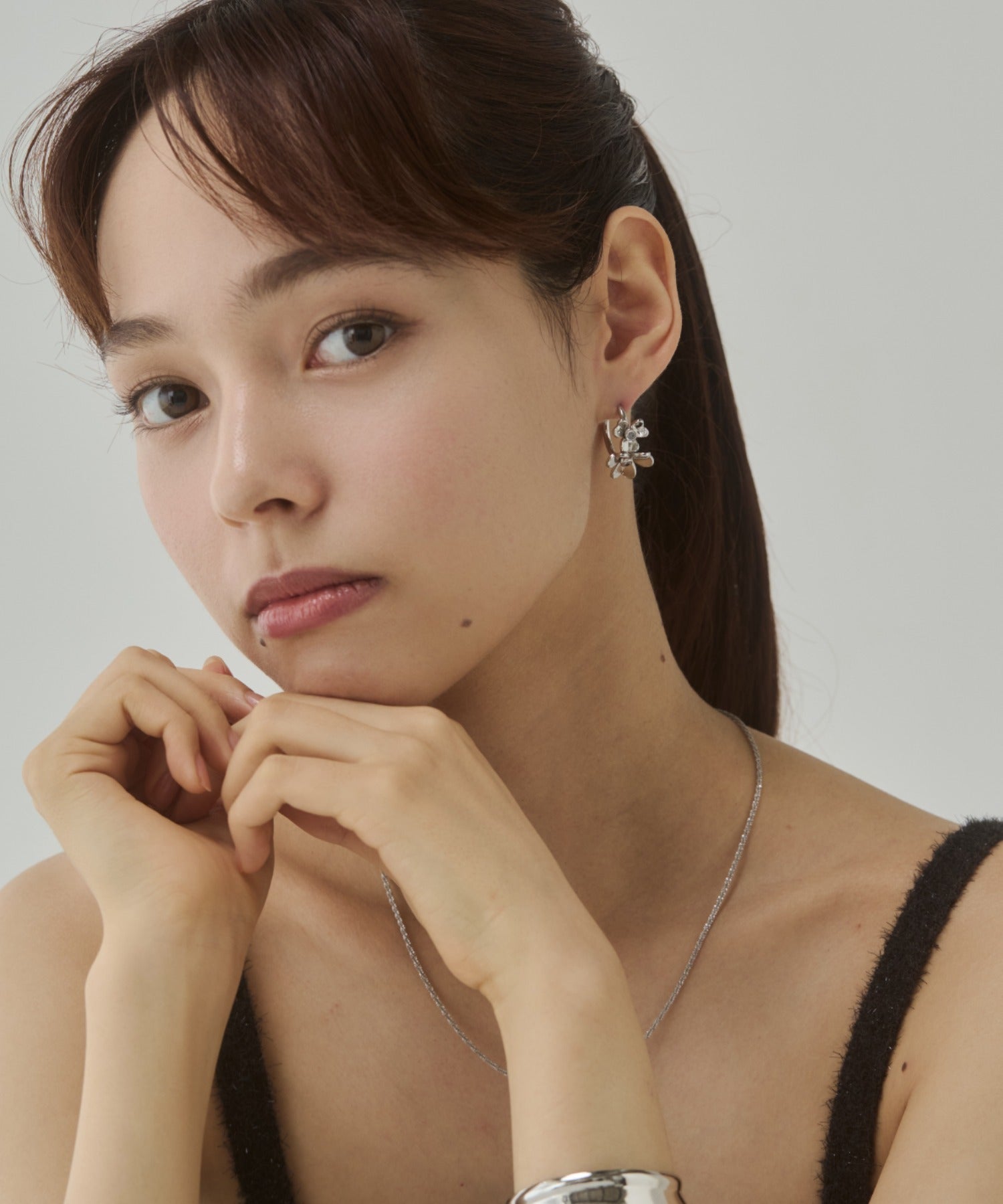 ciite' シーテ ピアス（両耳用） フラワービジュー フープピアス（両耳用）