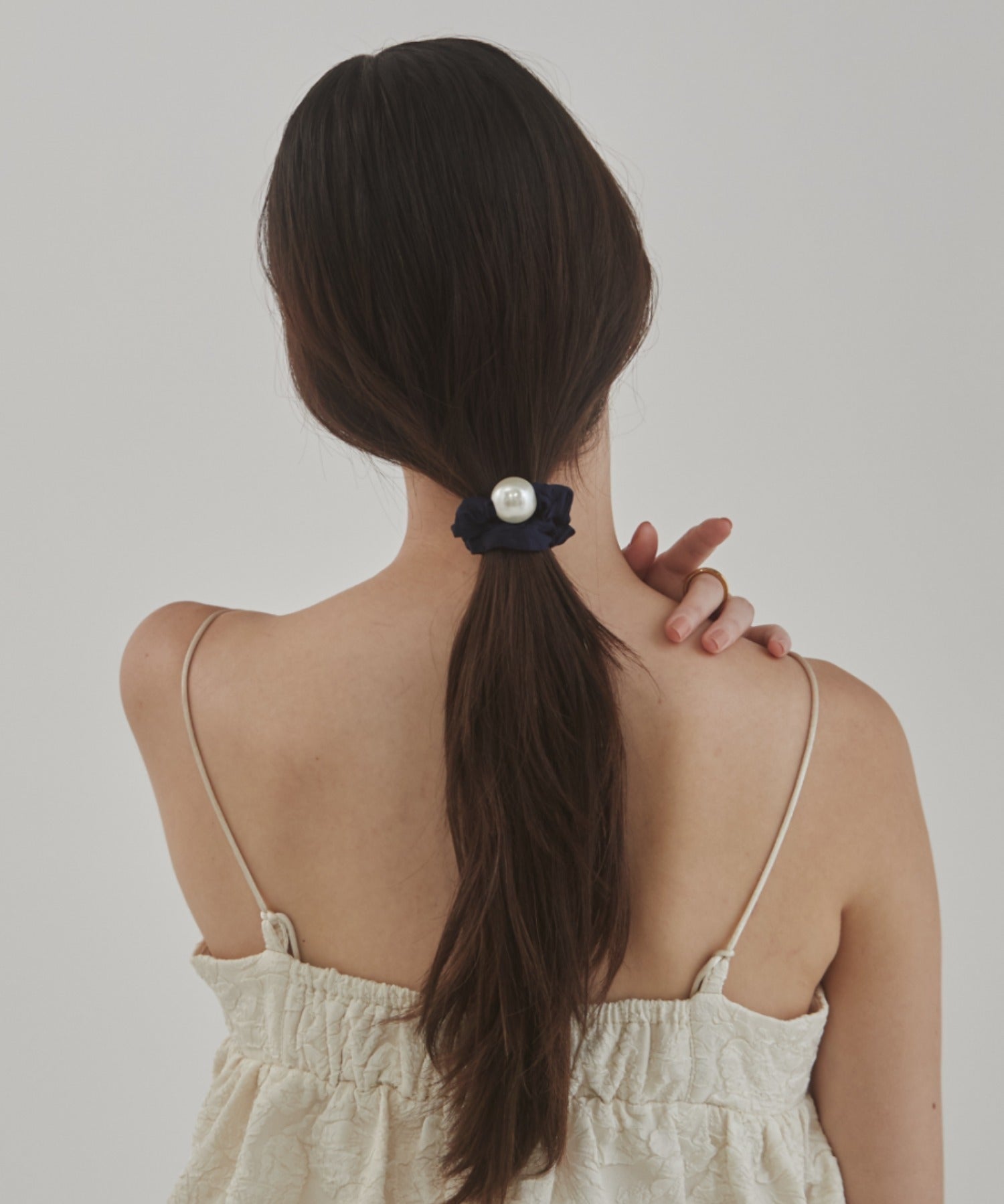 ciite' シーテ ヘアアクセサリー フレンチサテンパール シュシュ