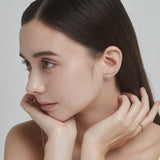 ciite' シーテ ピアス（両耳用） ラインビジューピアス / イヤーカフ風 (両耳用)