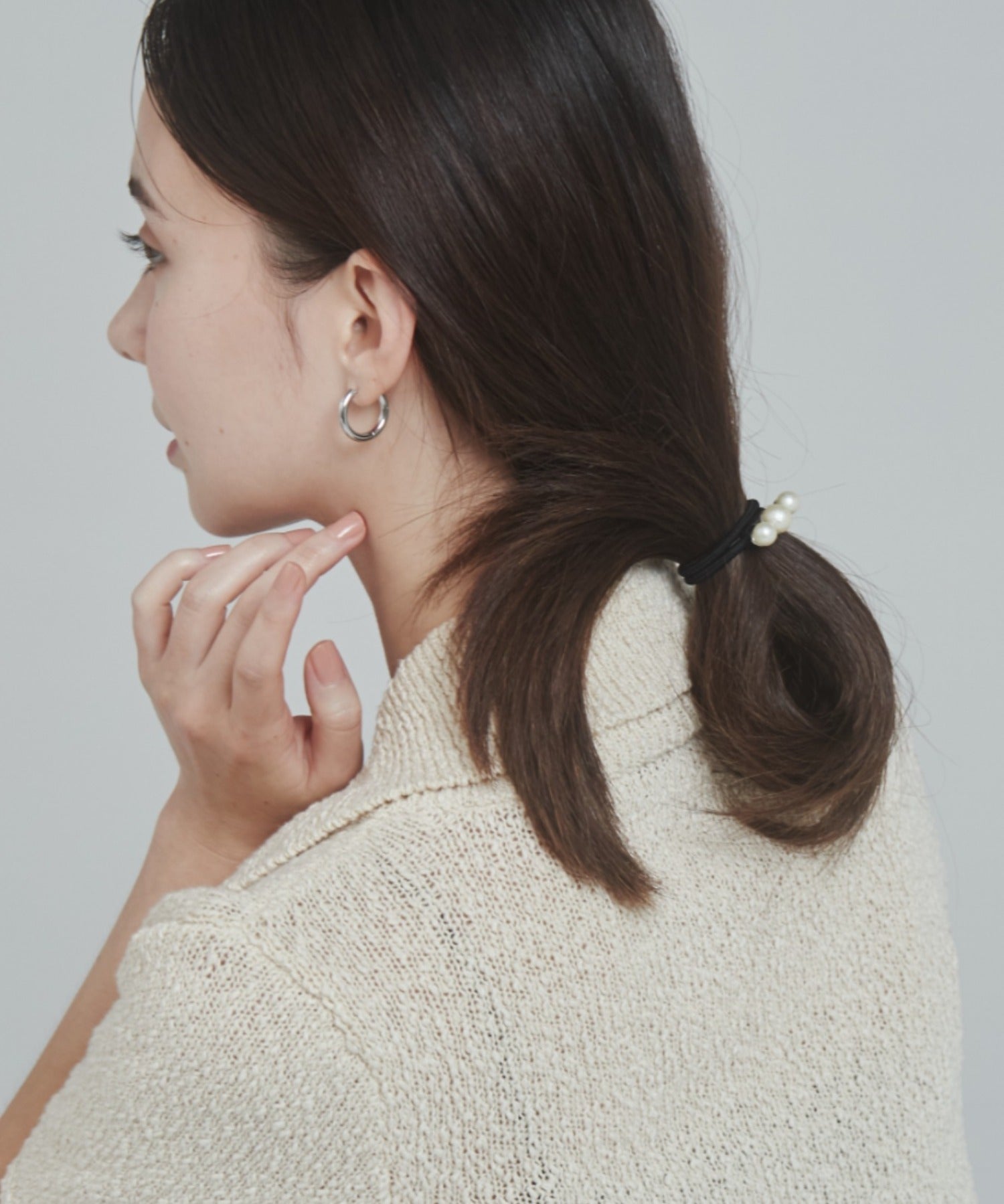 ciite' シーテ ヘアアクセサリー 3連パールヘアゴム
