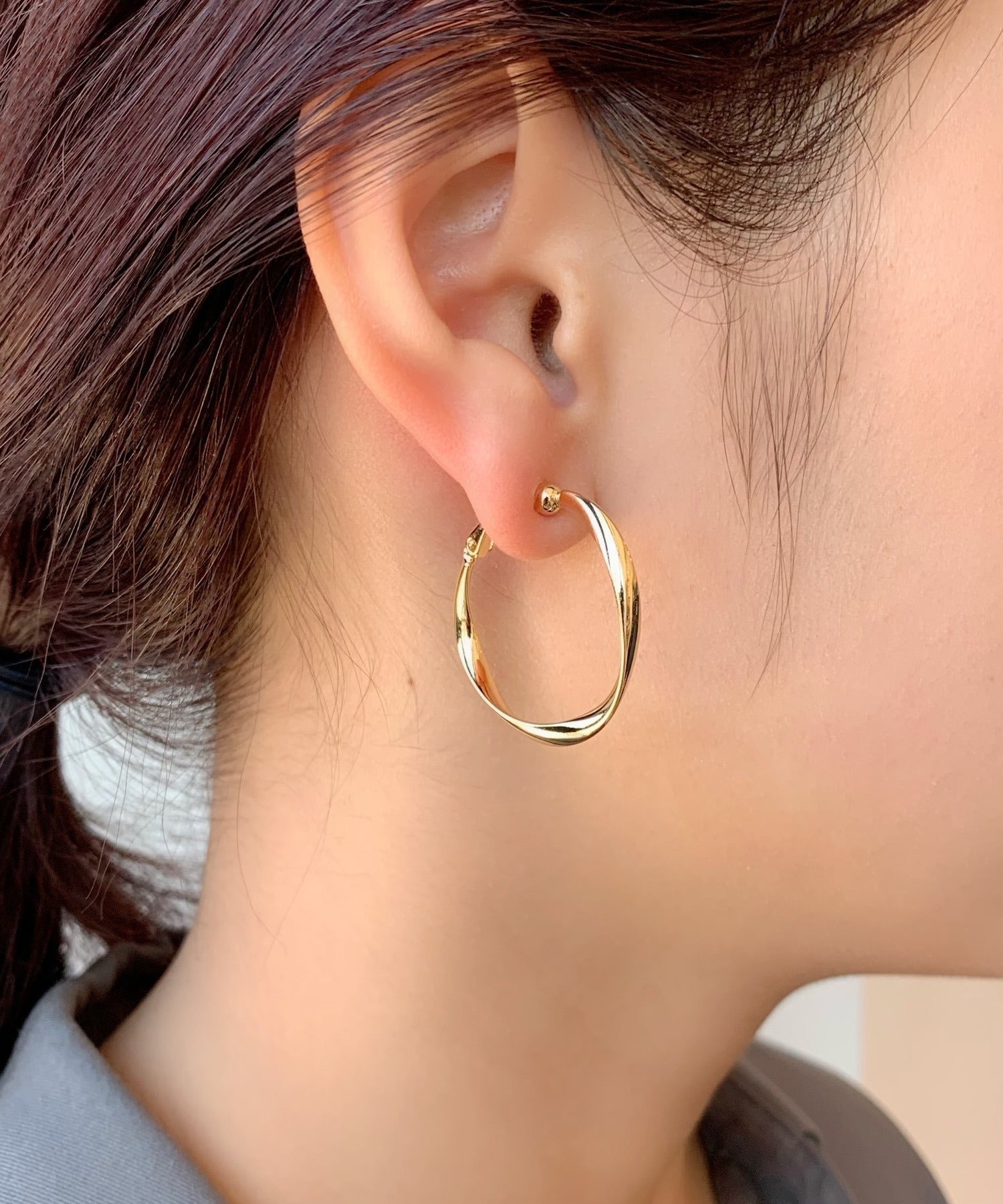 ciite' シーテ イヤリング 【金属アレルギー対応】 ねじれフープイヤリング (両耳用) サージカルステンレス