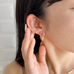 ciite' シーテ ピアス（両耳用） ミニねじれ3連フープピアス (両耳用)