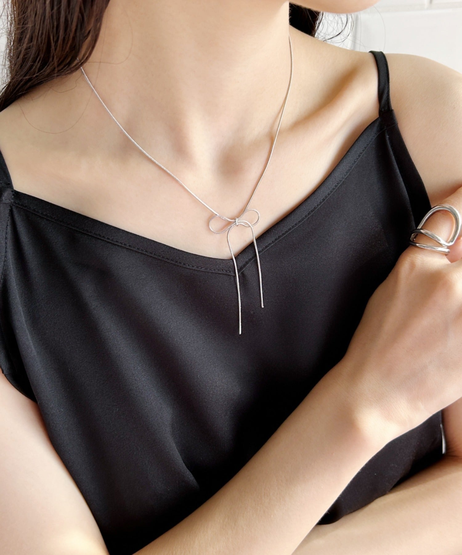 ciite' シーテ ネックレス 【 金属アレルギー対応 】 simple ribbon necklace / シンプル リボン ネックレス サージカルステンレス 316L