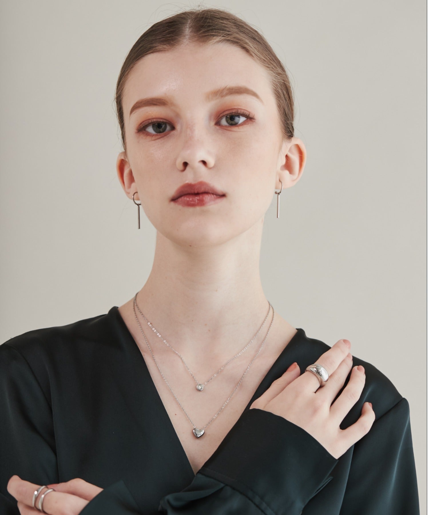 ciite' シーテ ネックレス 【 金属アレルギー対応 】 2連ハートビジューネックレス サージカルステンレス