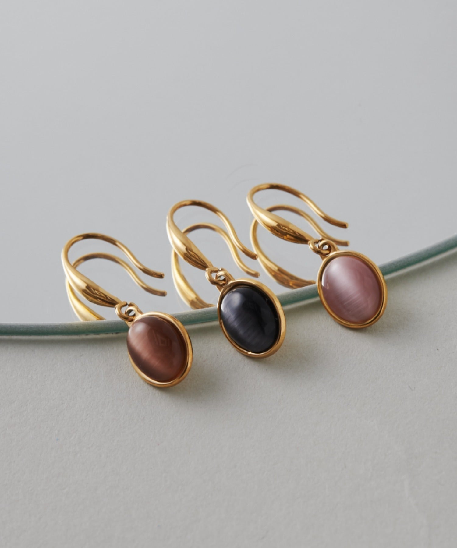 ciite' シーテ ピアス（両耳用） 【 金属アレルギー対応 】 オーバルストーン フックピアス サージカルステンレス (両耳用)