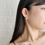 ムーンパールイヤリング (両耳用)