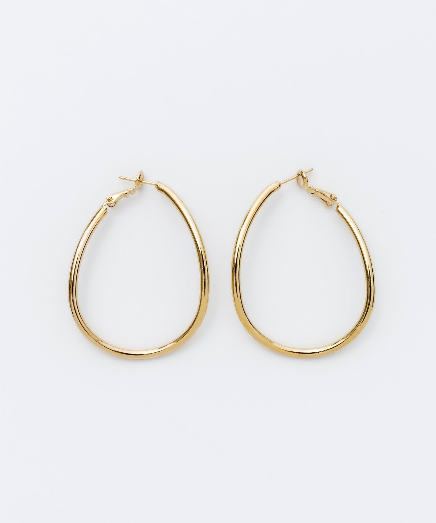 ciite' シーテ ピアス（両耳用） 大ぶり立体オーバルフープピアス (両耳用)