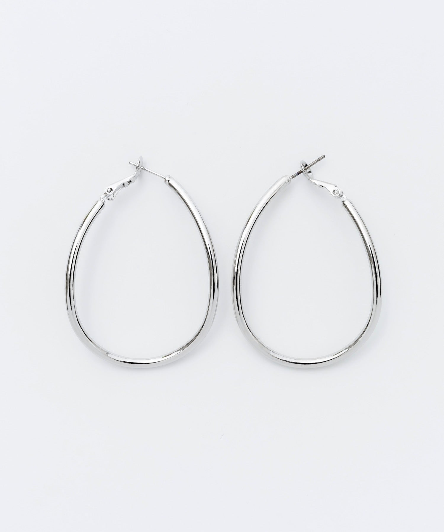 ciite' シーテ ピアス（両耳用） 大ぶり立体オーバルフープピアス (両耳用)