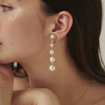 ciite' シーテ イヤリング フロントビジュー 4連パールイヤリング (両耳用)